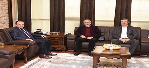 Rektör Karakaş Misafirlerini Kabul Etti Rektör Karakaş Misafirlerini Kabul Etti