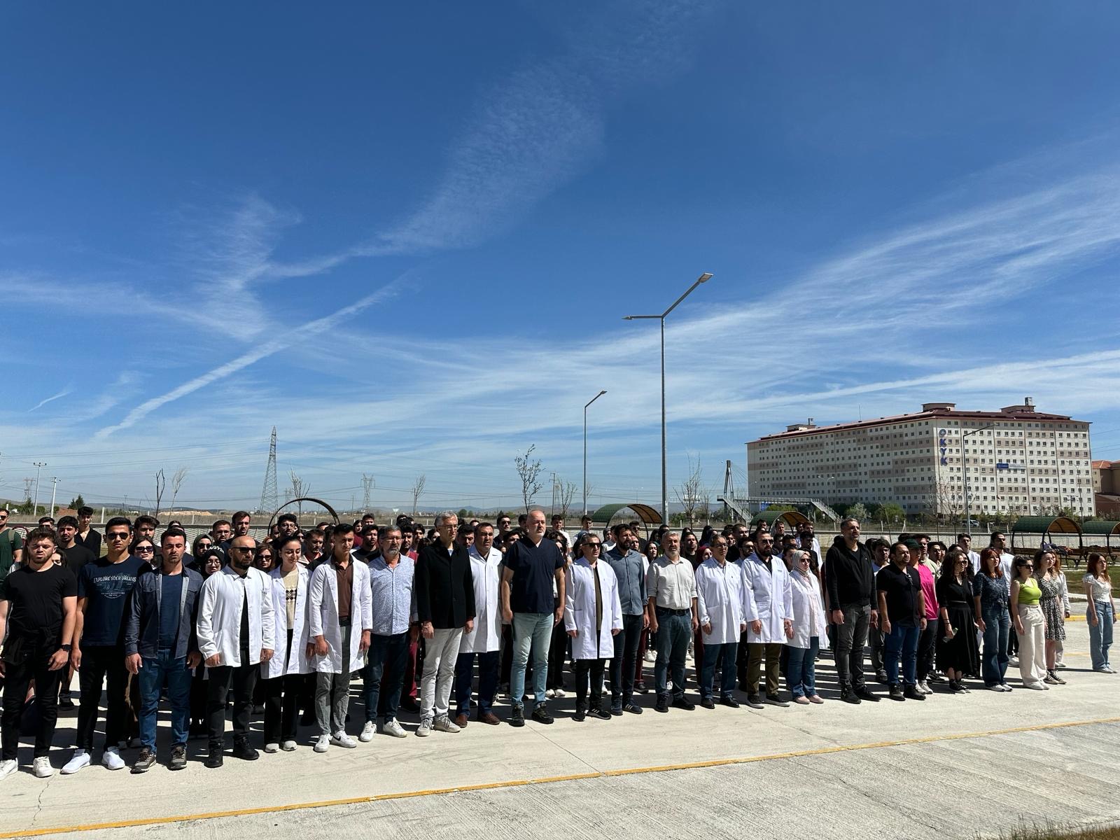 AKÜ Veteriner Fakültesi, Veteriner Hekimler Gününü Düzenlendiği Etkinlikle Kutladı