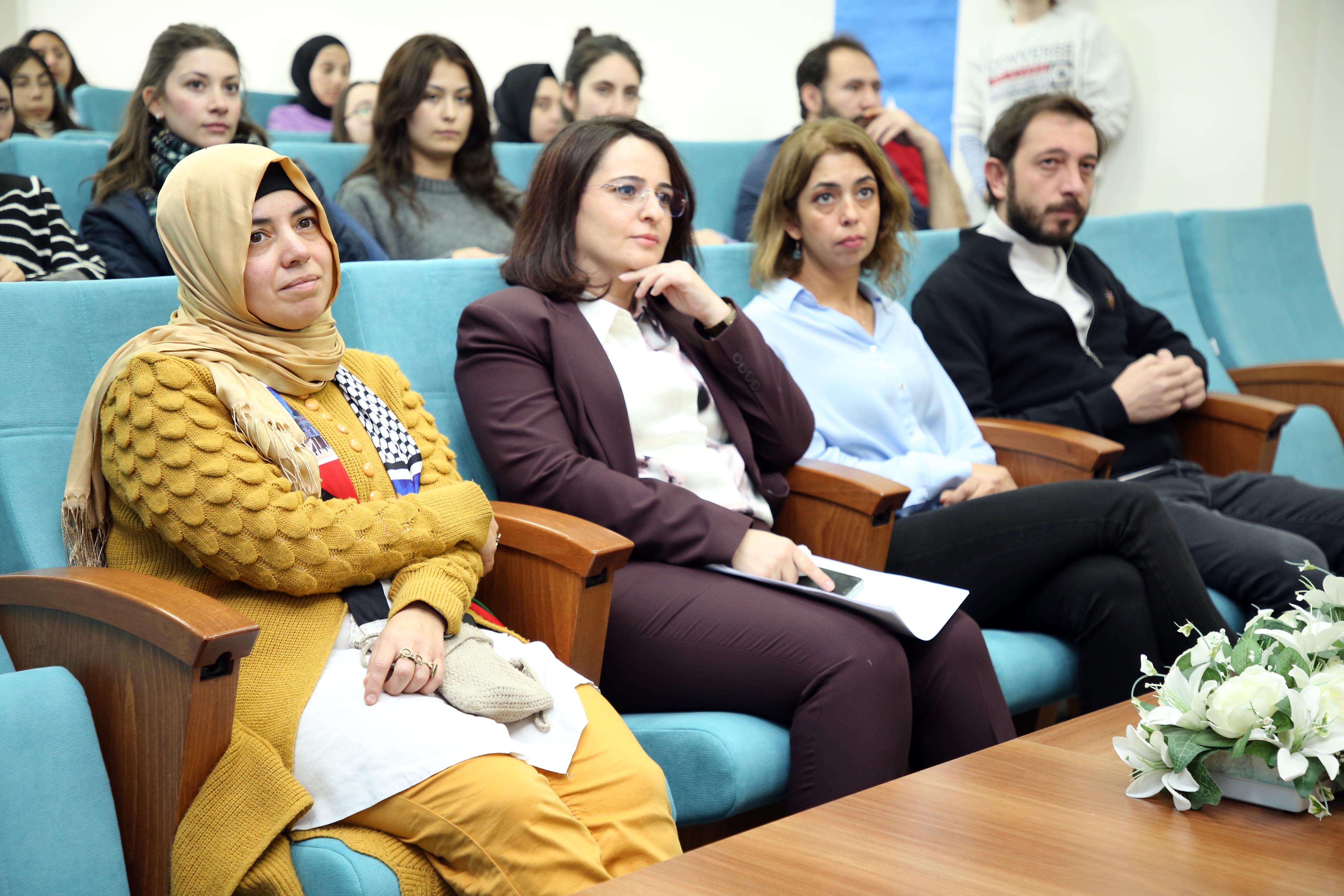 Afyon MYO'da "Özel Gereksinimli Çocuklar, Aileler ve Kardeşler" Konulu Konferans Düzenlendi