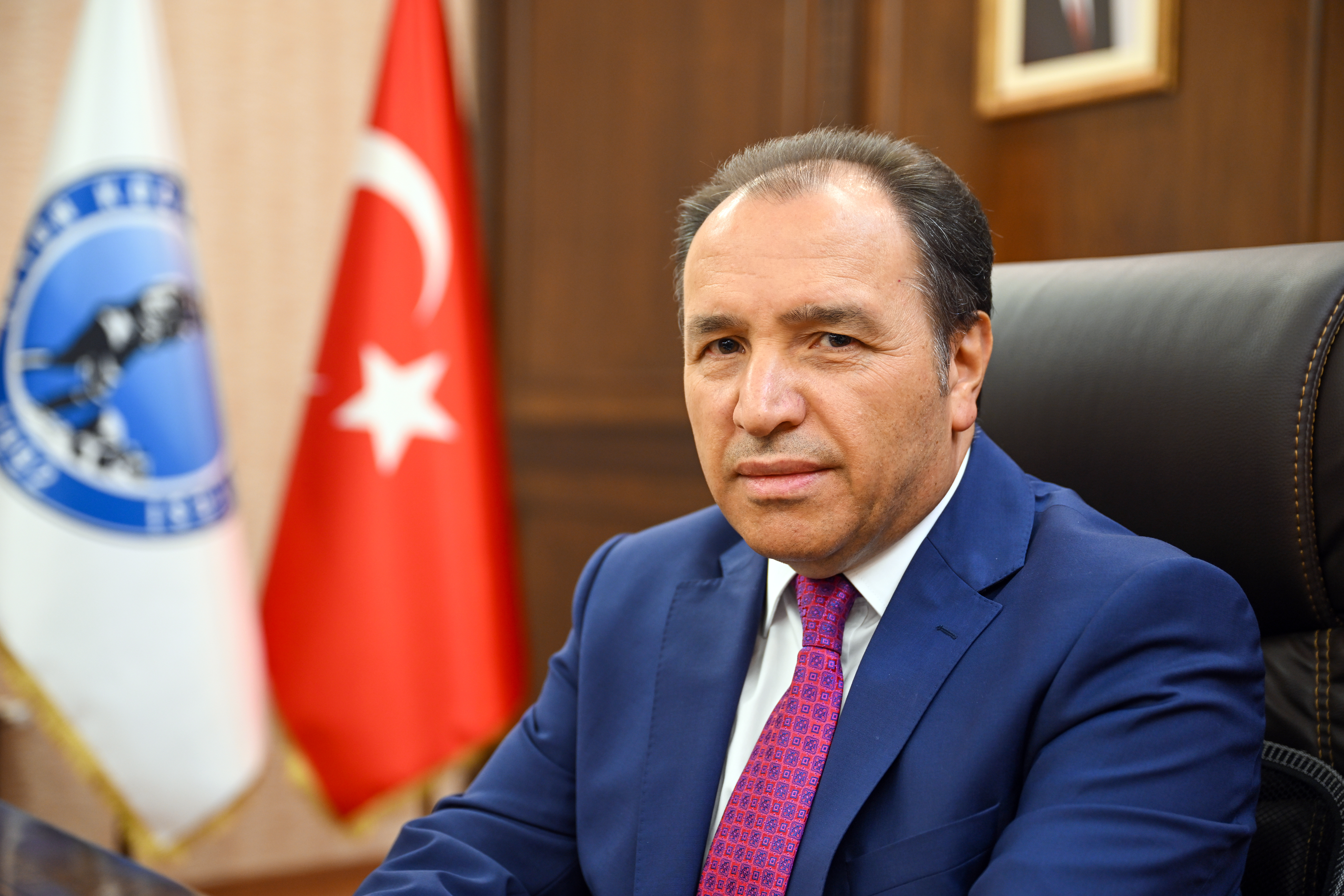Rektör Karakaş’tan Anneler Günü Mesajı Rektör Karakaş’tan Anneler Günü Mesajı