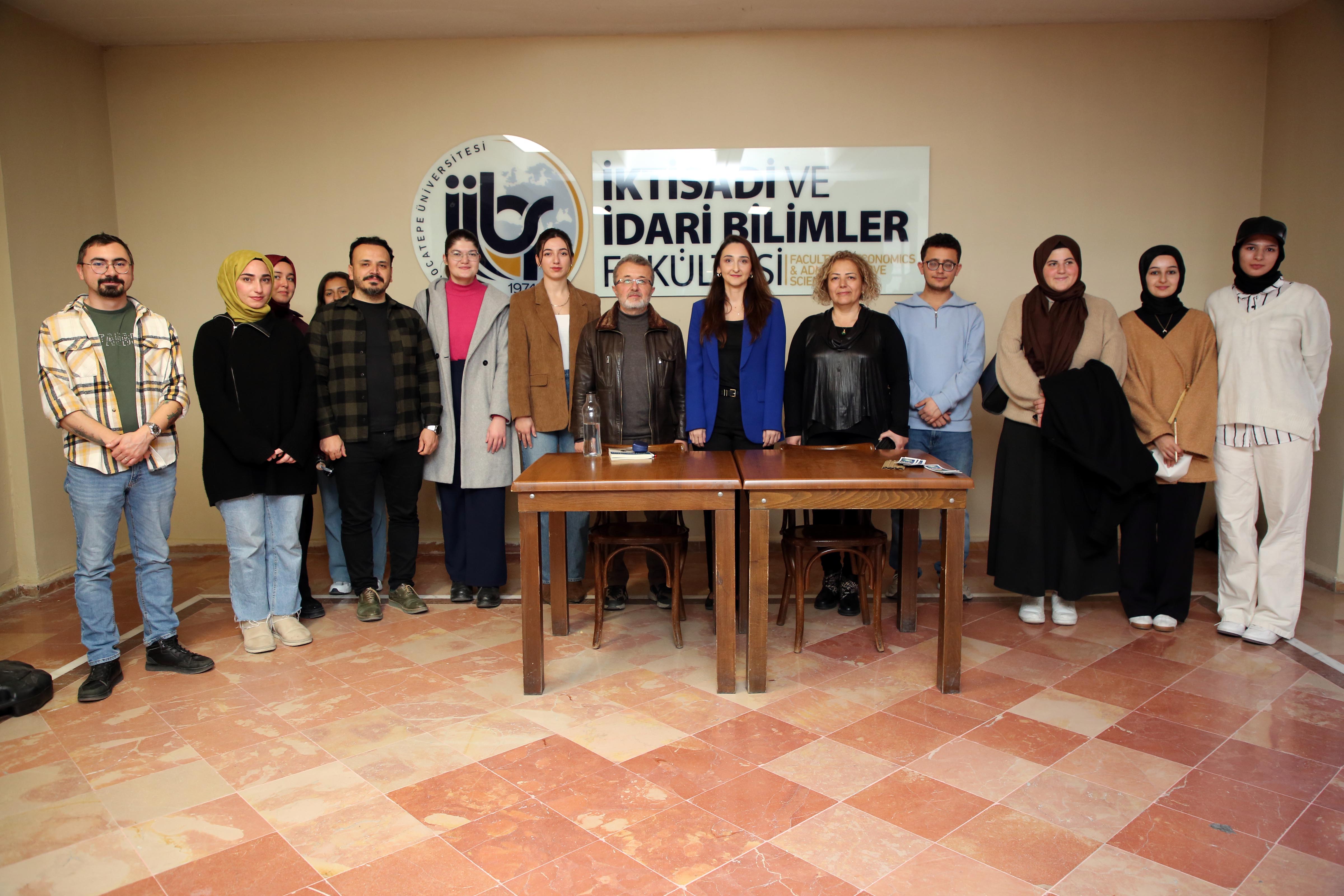 “Su Dostu Fakülte, Çevre Dostu Nesil” Etkinliğiyle Öğrencilere Mataralar Verildi